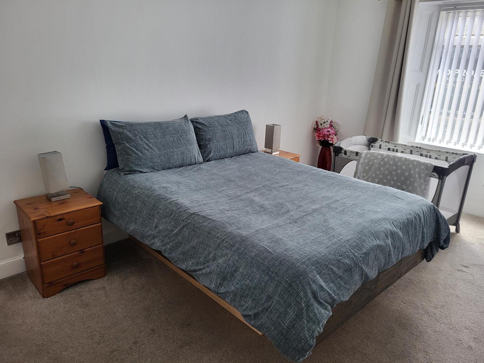 Central 2-Bedroom Bunglow With Double Sofa Bed كارنوستي المظهر الخارجي الصورة